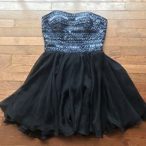COPY - Sherri Hill size 12 short black formal prom dress